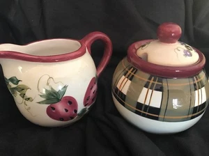 Oneida China Creamer w/ Strawberry & Grape Design & Sugar Bowl Olive Green Plaid - Picture 1 of 12