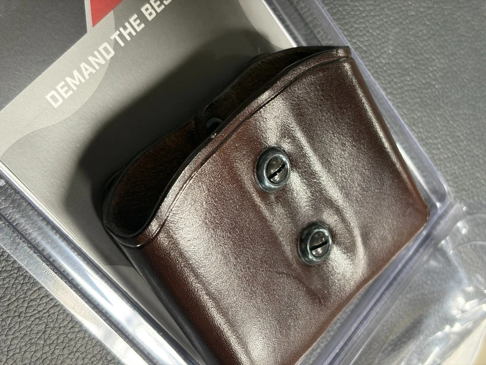 Portador Mag Doble Galco DMC para Maga de Metal y Polímero Escalonado Sig 9mm.40.357 Foto 1 de 1