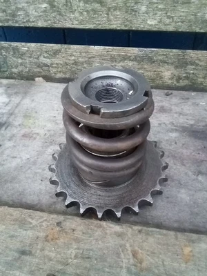 Piñón de 23 dientes bsa-A10 A7 cigüeñal accionamiento  Foto 1 de 4