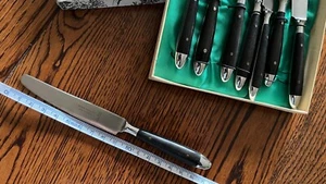 Eichenlaub Buttermesser Dessertmesser Ebenholz neu unbenutzt . 8 Stück verfügbar - Bild 1 von 7