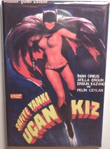 Batgirl India Movie Póster IMÁN 2"" x 3"" Refrigerador Casillero Batman - Imagen 1 de 3