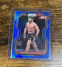 Raphael Assuncao 2021 Panini Prizm UFC Blue Prizm /199