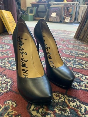 Zapatos de tacón de aguja Lanvin de cuero negro con punta semipunta talla 39,5/US 8,5 Foto 1 de 4