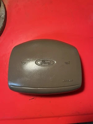 Ford F250 F350 1999-2002 volante bocina central fabricante original Foto 1 de 4