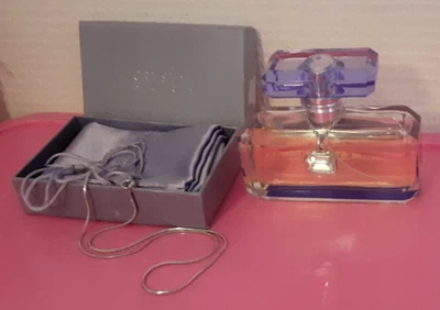AVON - CRYSTAL AURA Femme Eau de PARFUM 50ml mit KETTE & SWAROVSKI Anhänger - Bild 1 von 3