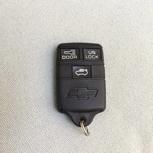 Oem Chevrolet Remote 10239647 Camaro Impala SS GM Genuine Transmitter 1994-1996 - Picture 1 of 6