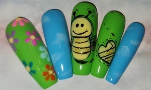 Happy Bee Reusable Hard Gel Press On Nails - Picture 1 of 5