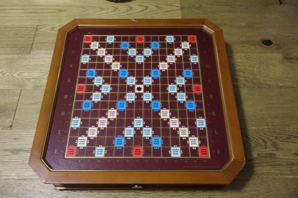 GENUINE FRANKLIN MINT SCRABBLE REVOLVING BOARD WITH STORAGE NO TILES OR RACKS - Image 1 of 4