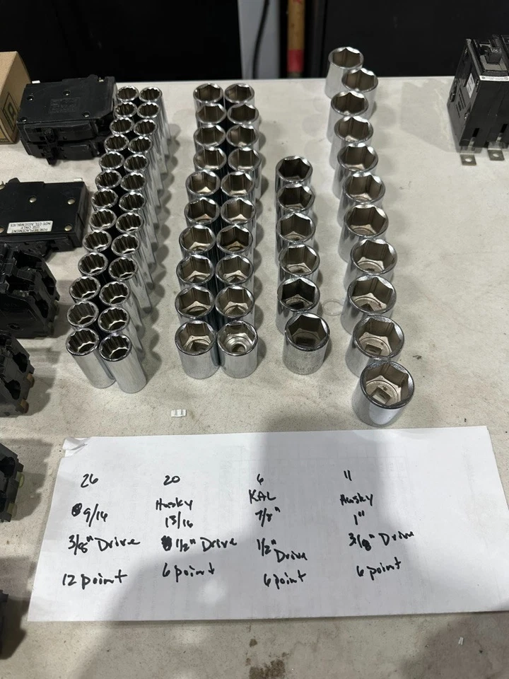 LOT OF 20 13/16" DRIVE 1/2" DEEP 6 POINT SOCKETS  B75 - Image 1 of 1