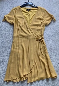 Lulus My Philosophy Golden Wickel Sommerkleid Gr. S gelb sommerlich feminin flirty - Bild 1 von 14