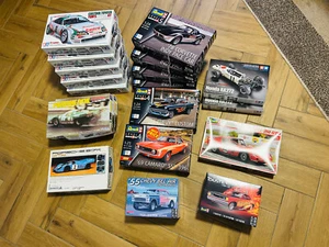 19 Bausätze Autos 1:24 1:25 NEU Fujimi 917K Remémoratris Revell Tamiya - Bild 1 von 12
