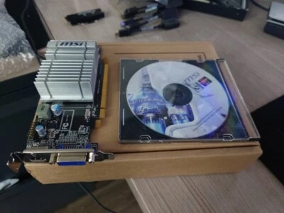 MSI R5450 MD1GD3 H/LP MODEL V212 GRAPHIC CARD - Image 1 of 4