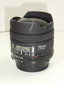 NIKON NIKKOR AF-D 16mm F2.8 FISHEYE PER FULL FRAME E DX - Foto 1 di 7