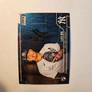 2022 Topps Stadium Club Chrome - Luis Gil #207 (RC) Rookie Yankees - Foto 1 di 2