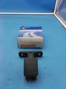 Genuine GM Black Body Side Rear Window Latch 10431242 10339796 - Picture 1 of 2