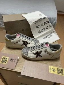 Golden Goose - Imagen 1 de 7