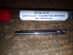 .125" 1/8" 4 FLAUTA SE STUB AlTiN CARBURO MOLINO DE EXTREMO DE BOLAS 1/8" X 1/8" X 1/4" X 1-1/ - Imagen 1 de 1