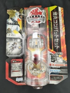 SEGA TOYS Bakugan Combat Set Wolfang + Varius Gear Complete - Picture 1 of 7