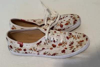Keds Limited Edition Taylor Swift Eyelet Berry Shoes Sneakers Size 8-1/2 8.5 - Image 1 of 4