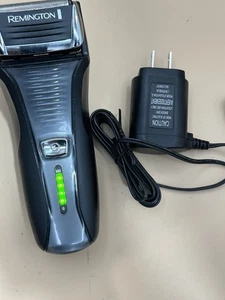 Afeitadora de cabezal pivotante y flexible lavable Remington Power Series F5800 60 min - negra - Imagen 1 de 10