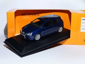 Volkswagen VW Golf V R32 de 2005 au 1/43 de Minichamps / Maxichamps 940054501 - Imagen 1 de 6