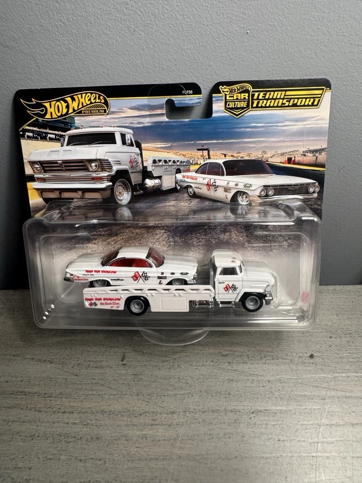 Camión rampa Chevy Hot Wheels Team Transport '61 Impala '72 #54 2023 Car Culture Foto 1 de 4