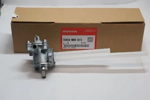 Honda genuine fuel auto cock ASSY for VFR400R RVF400 16950-MR8-073 NIB - Picture 1 of 6