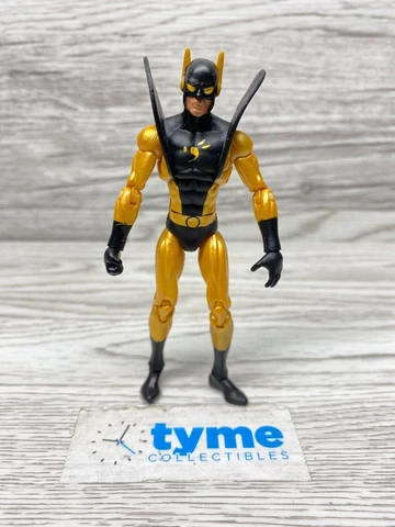 Marvel Universe Hasbro Series YELLOW JACKET Yellowjacket 3.75" Action Figure 2 Cover