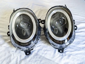 fari anteriori L+R sinistro destro completi centraline MINI F55 F56 F57 LCI2 LED - Foto 1 di 7