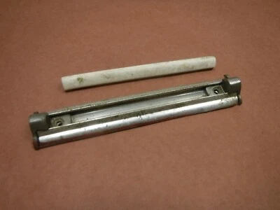 Tapicería exterior de acero inoxidable cabina lateral pasajero Jeep J10 J20   Foto 1 de 3