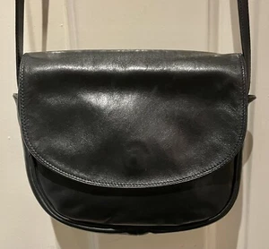 ENNY-ICONIC ITALIAN VINTAGE MAKER-NAVY BUTTER SOFT LEATHER-CROSS BODY -VGC. - Picture 1 of 13