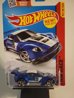 Aston Martin Vantage GT3 Hot Wheels 1:64 *TARJETA LARGA* Foto 1 de 4