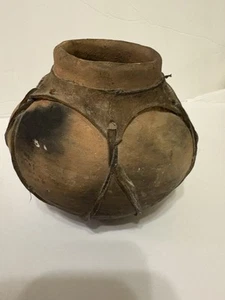 Kleiner TARAHUMARA Mexiko handgefertigter Keramik Wasserkrug Olla Sehne 4-1/4" B x 5" H - Bild 1 von 12