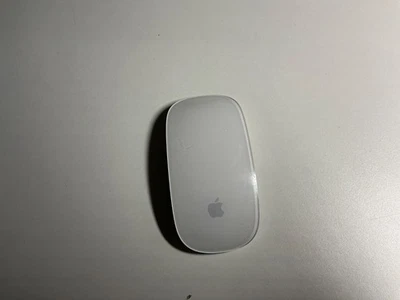 Apple Magic Mouse A1296 Bluetooth, Batteriebetrieben, 2xAA - Bild 1 von 3