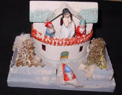 Putz House 1930-е Япония КОКОС ~ Белоснежная Фигурка и Гномы ~ Замок ~ Рождество - Изображение 1 из 4