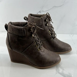 Nautica Onyx Lace Up Wedge Ankle Bootie Women's Size 7.5 Dark Olive Brown NWOB - Picture 1 of 8