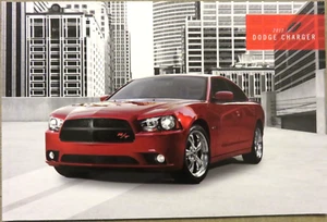 2013 Dodge Charger USA Hochglanz Prospekt Brochure, 40 Seiten - Bild 1 von 3