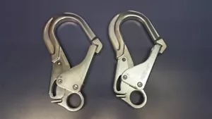 Lote de 2 ganchos de barra de refuerzo de aluminio Yugo Niagra N-5271T 3600 libras. Resistencia de puerta - Imagen 1 de 5