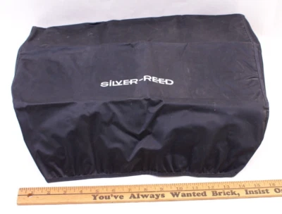 СЕРЕБРЯНЫЙ ТРОСТНИКОВЫЙ ЭЛЕКТРИЧЕСКИЙ ЧЕХОЛ ДЛЯ ПИШУЩЕЙ МАШИНКИ - ВИНТАЖНЫЙ НОВЫЙ ИЗ СТАРЫХ ЗАПАСОВ - Изображение 1 из 3