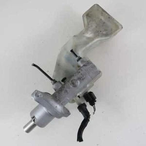 Pompa cilindro freno Mazda 3 Mk1 2003-2009 usato (28680 20U-3-G-3) - Picture 1 of 1