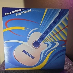 Chet Atkins–Stay Tuned–1985 Columbia–FC 40075 Vinyl Record LP - Picture 1 of 5
