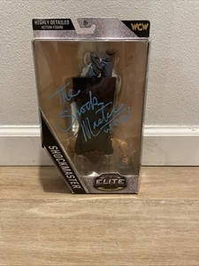 Figura de lucha libre Shockmaster WWE Elite 2016 SDCC Mattel WCW Typhoon AUTÓGRAFO - Imagen 1 de 3