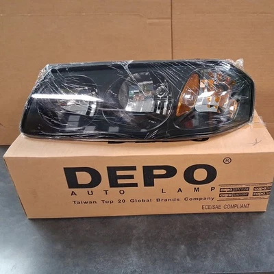 Faro izquierdo Chevrolet Impala 2004-2005 lente transparente con bombilla calidad de seguro  Foto 1 de 4