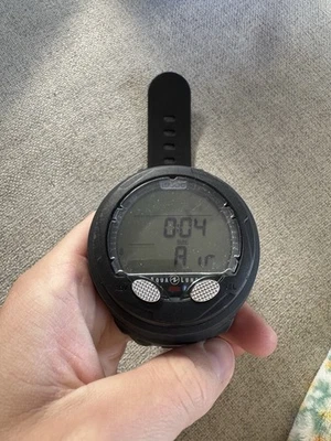 AQUALUNG i300C Aqualung Tauchcomputer schwarz Bluetooth Funktion! - Bild 1 von 3