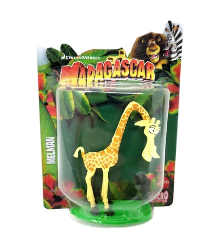 DreamWorks Madagascar Figure - New - Melman Cover