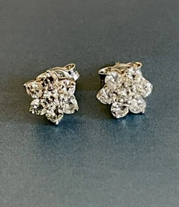 1ct Diamond Earrings  18ct in White Gold Daisy Flower Cluster Studs 1ct - Picture 1 of 10