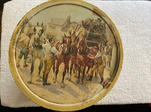 Arnotts Biscuit Tin English Coaching Inn 1.3Kg Used Round 220mm x 175mm (H) - Picture 1 of 8
