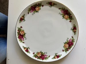 royal albert old country roses 11 in round platter, bone china - Picture 1 of 1