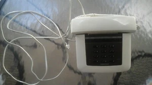 VINTAGE SOUND DESIGN DESK PHONE IN BEIGE - Picture 1 of 4