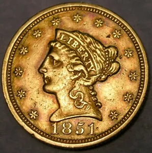 1851 LIBERTY HEAD $ 2,5 GOLD VIERTEL ADLER SELTENES DATUM ANSPRECHEND HÖHERE QUALITÄT - Bild 1 von 2